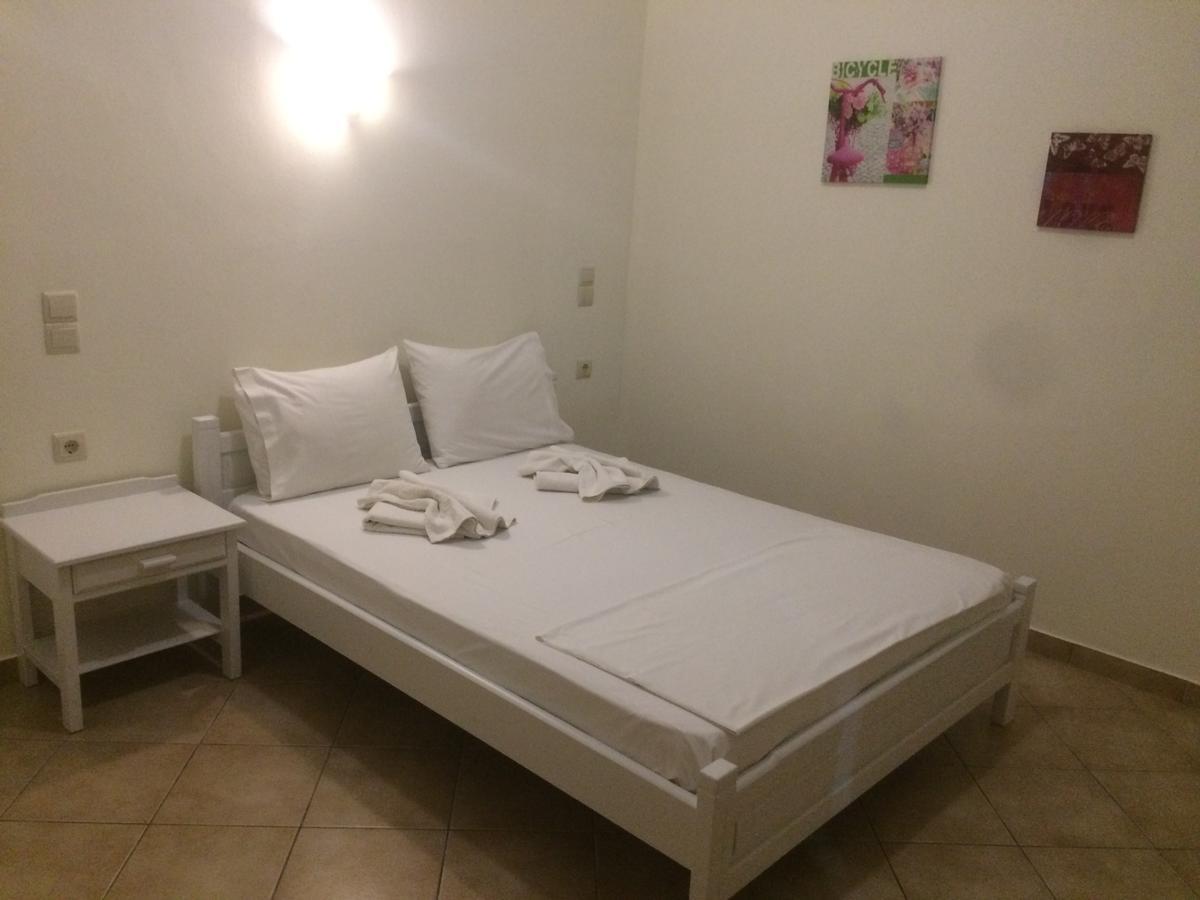 Molos Beach Rooms Kíssamos Exteriér fotografie